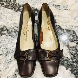 Salvatore Ferragamo Burgundy Lady Shoes Size 4.5 B